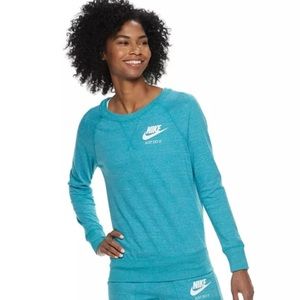 Nike Long Sleeve Crew Neck T-shirt